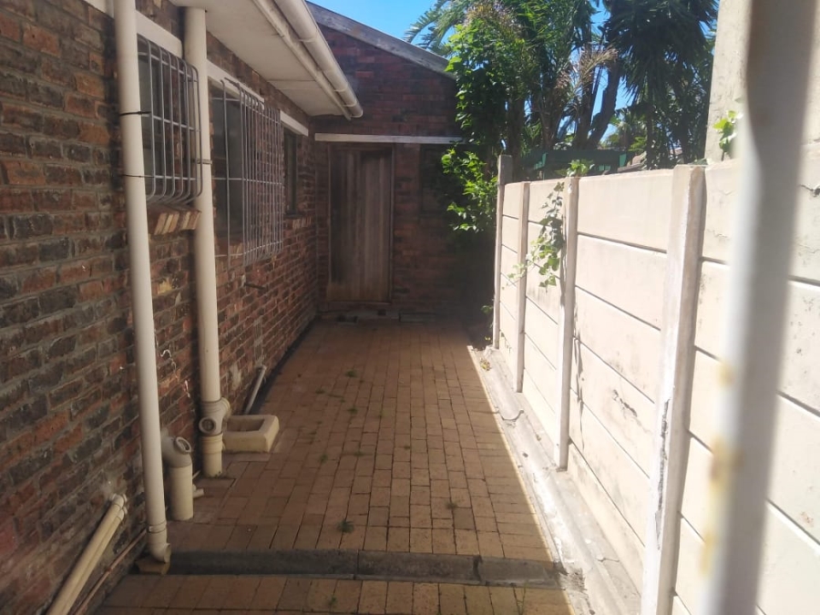 4 Bedroom Property for Sale in Crawford Western Cape